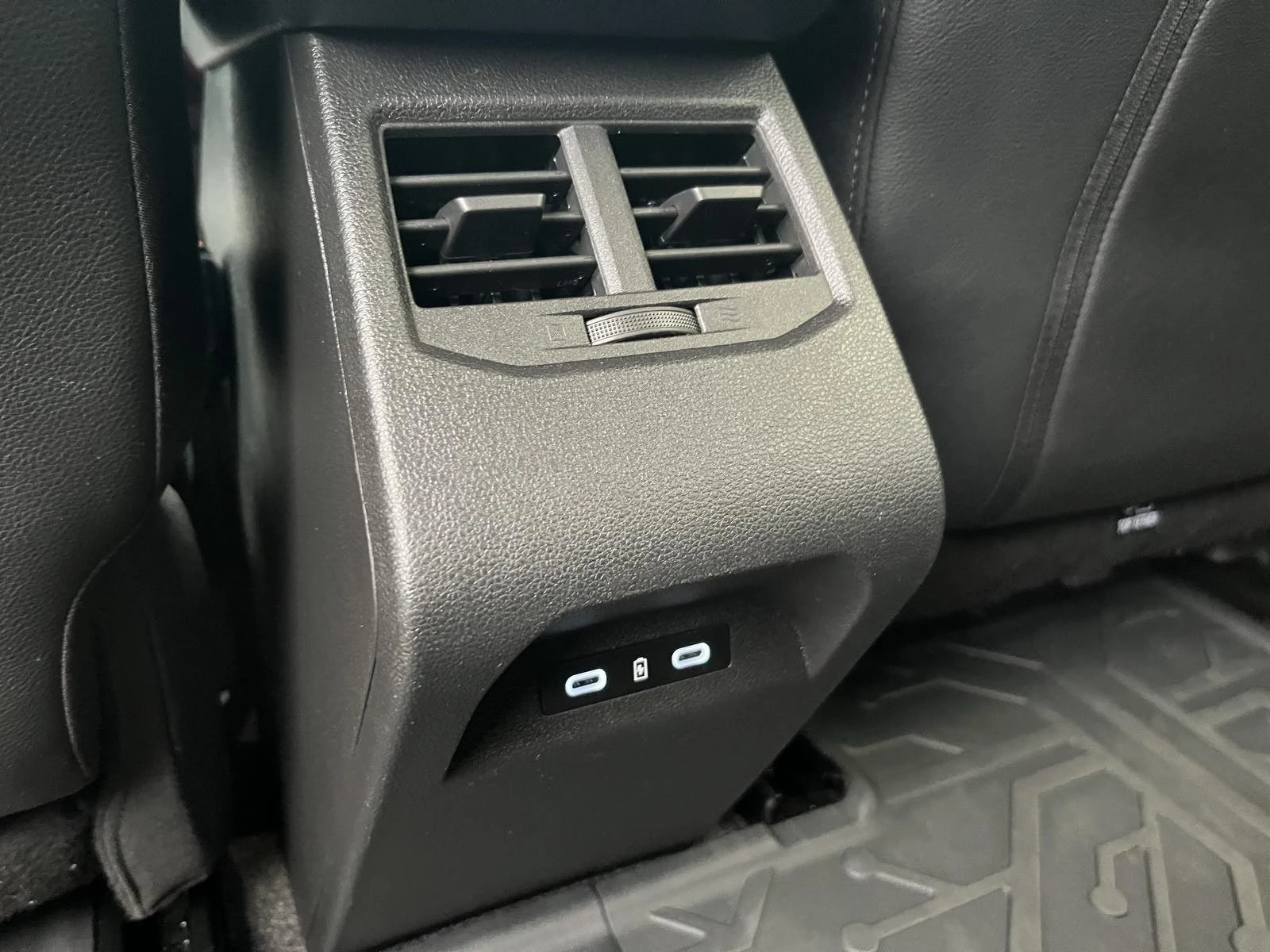 Renault Megane, снимка 17 - Автомобили и джипове - 55348888