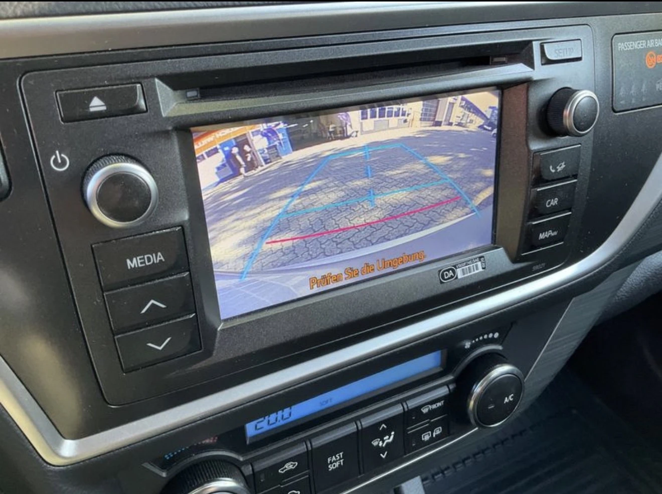 Toyota Auris 1.6i* ПЪЛНА СЕРВИЗНА ИСТОРИЯ В TOYOTA   , снимка 6 - Автомобили и джипове - 55457622
