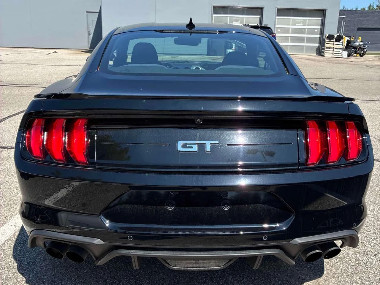 Ford Mustang  GT / АВТОКРЕДИТ / ЦЕНА ДО БЪЛГАРИЯ, снимка 4 - Автомобили и джипове - 55553961