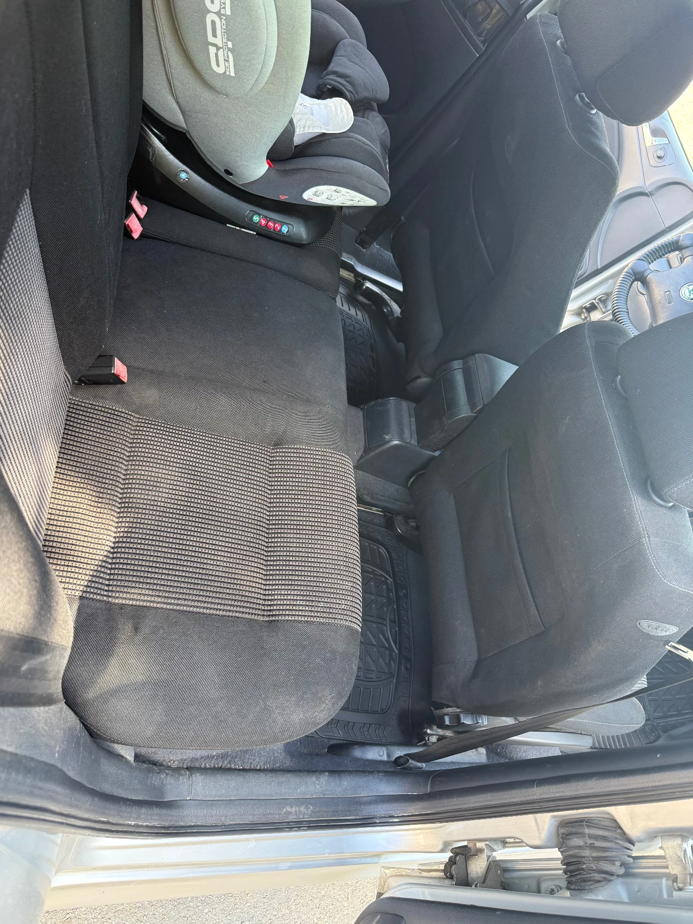 Skoda Octavia, снимка 15 - Автомобили и джипове - 55672845