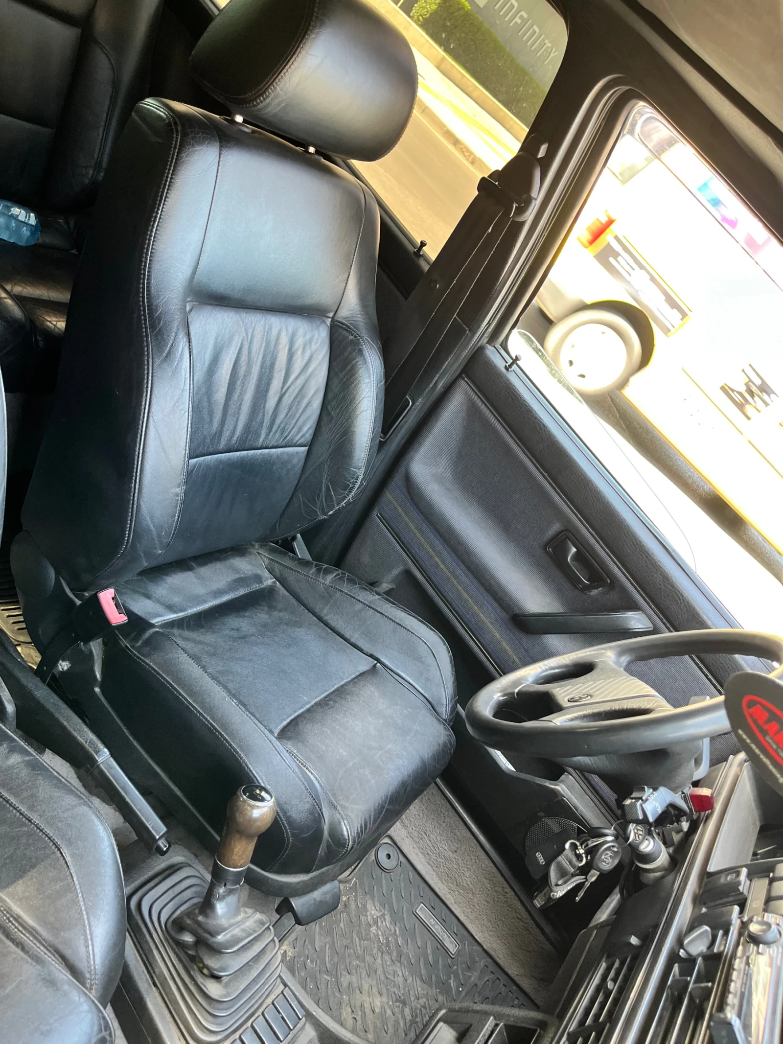 VW Golf 1.8T , снимка 8 - Автомобили и джипове - 55846888