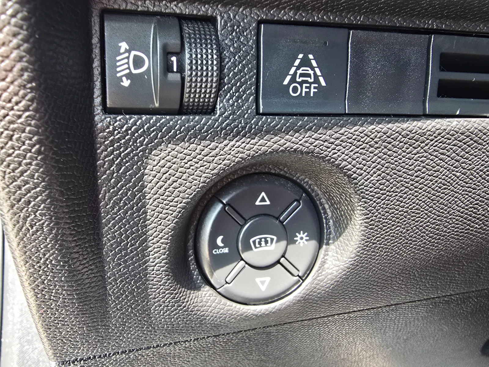 Citroen C4 131к.с.8EAT , снимка 10 - Автомобили и джипове - 55940491