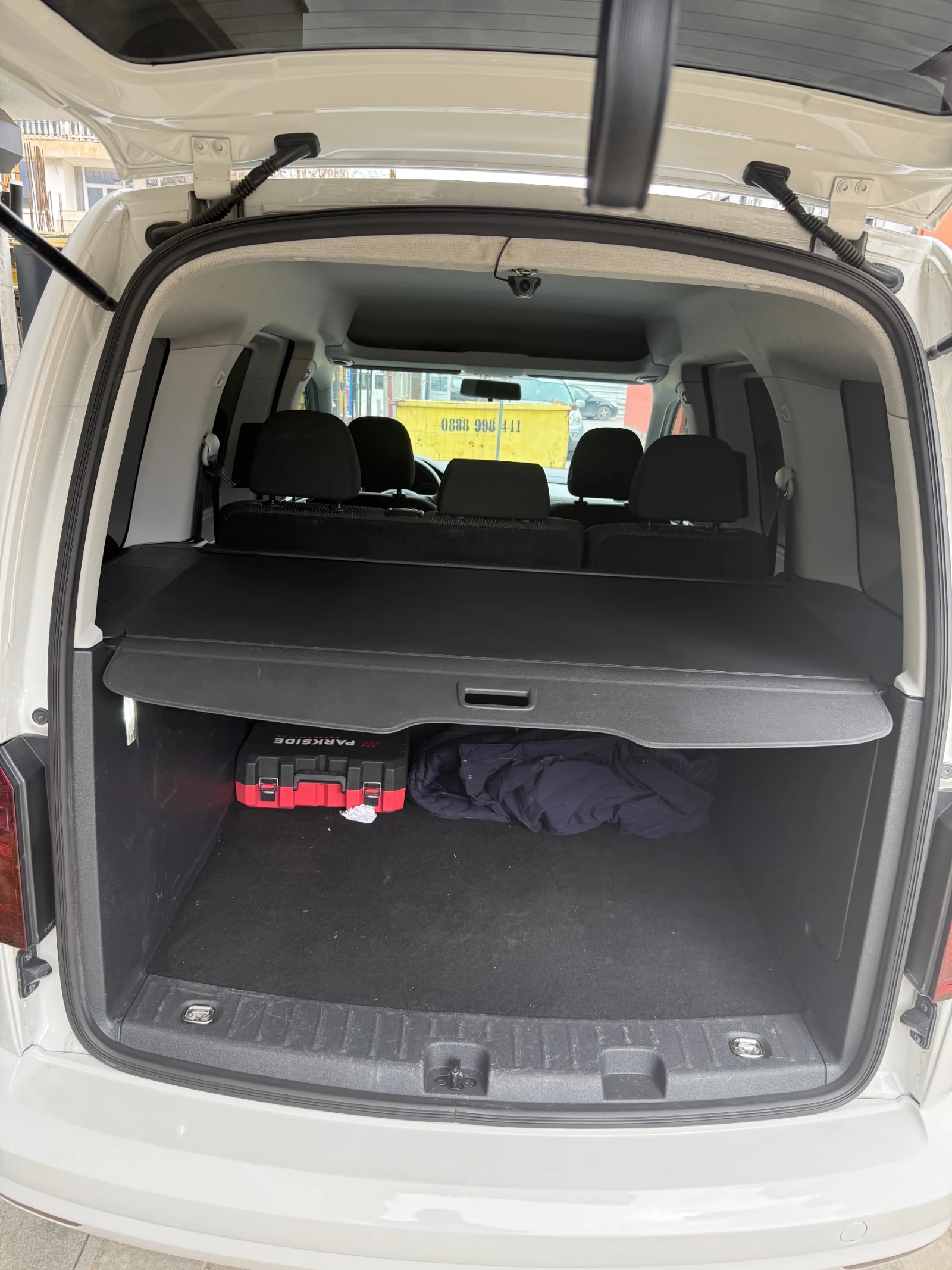 VW Caddy 2.0 TDI, снимка 7 - Автомобили и джипове - 55945071