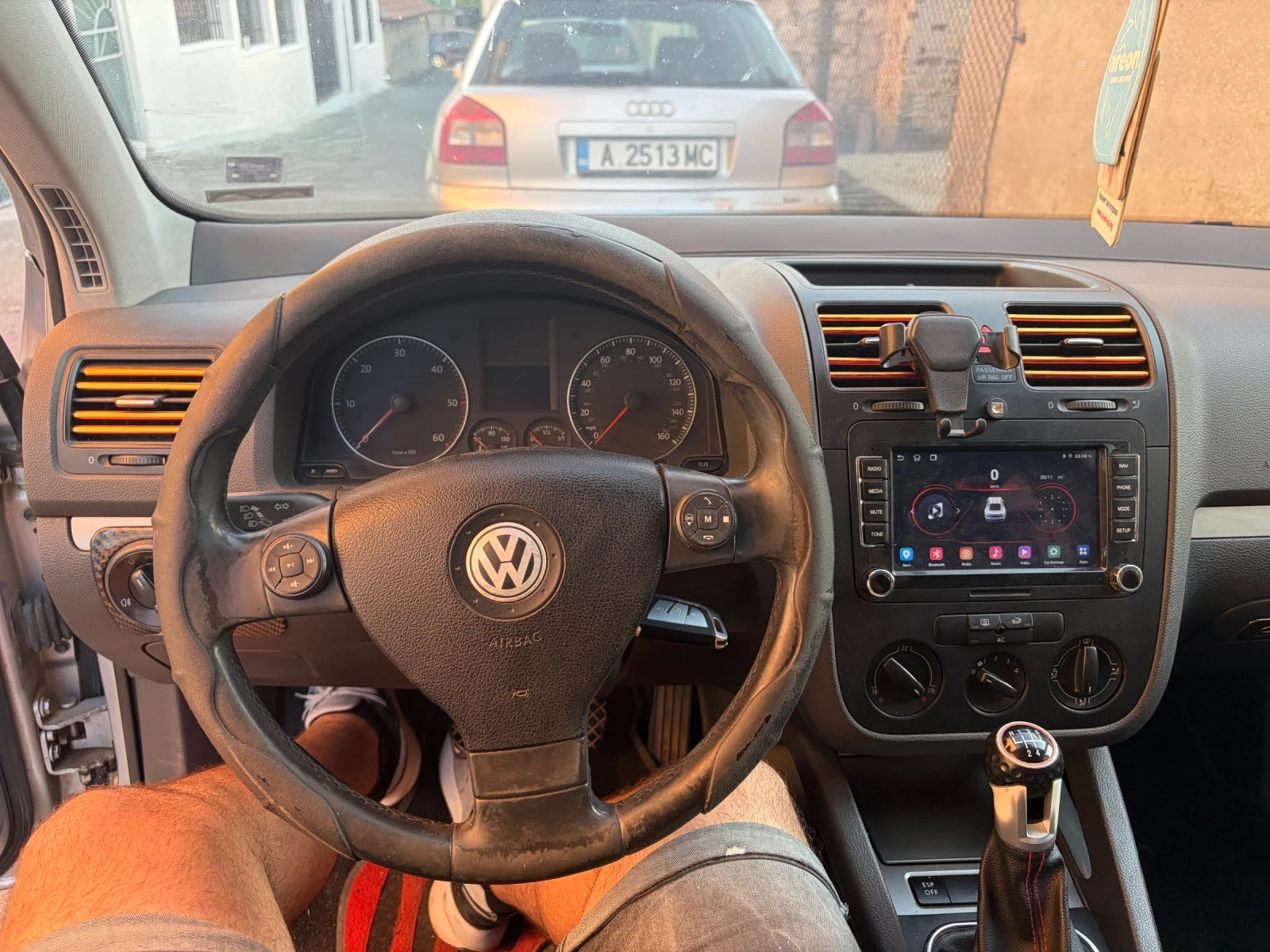 VW Golf 2.0 SDI, снимка 11 - Автомобили и джипове - 56046437