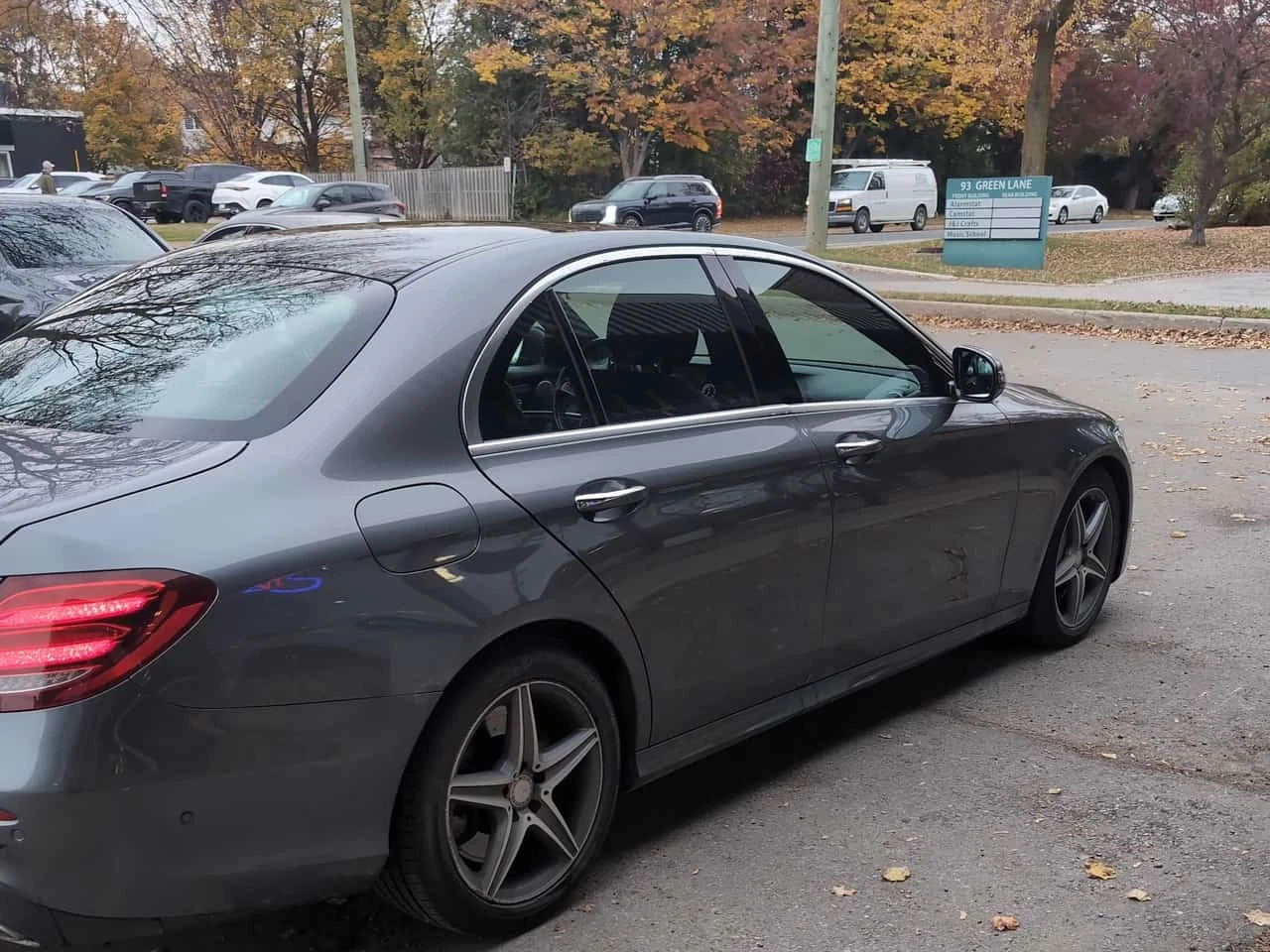 Mercedes-Benz E 400 4MATIC * AMG * BURMESTER * CARFAX *  | Mobile.bg � ����������� 4