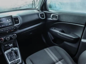 Hyundai Venue CARPLAY  PUSH START С РЕГИСТРАЦИЯ & АВТОКРЕДИТ, снимка 7