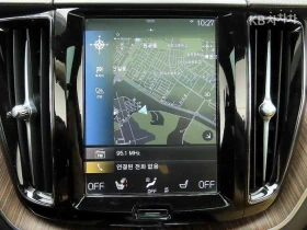 Volvo XC60 B5 INSCRIPTION PANORAMA/CAM/FULL, снимка 10