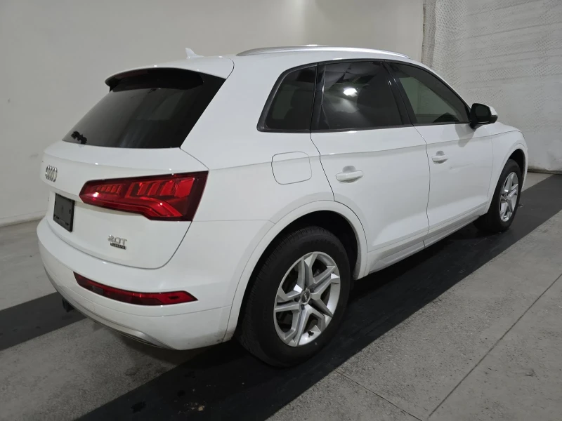 Audi Q5, снимка 4 - Автомобили и джипове - 48811833