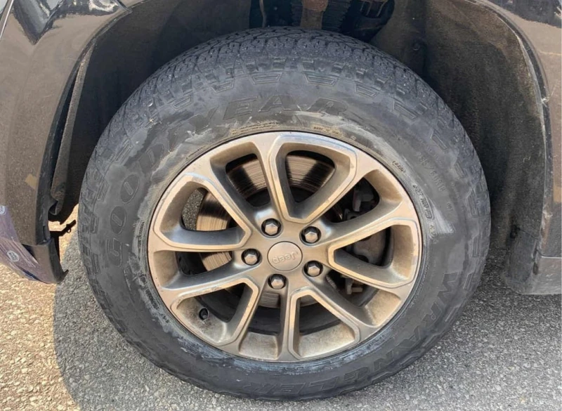 Jeep Grand cherokee 2014 SUMMIT 5.7 * БЕЗ ПЪРВОНАЧАЛНА ВНОСКА* , снимка 6 - Автомобили и джипове - 52612430