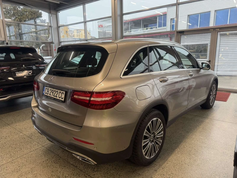 Mercedes-Benz GLC 220 AMG Line* 4matic* 9G, снимка 4 - Автомобили и джипове - 53512522