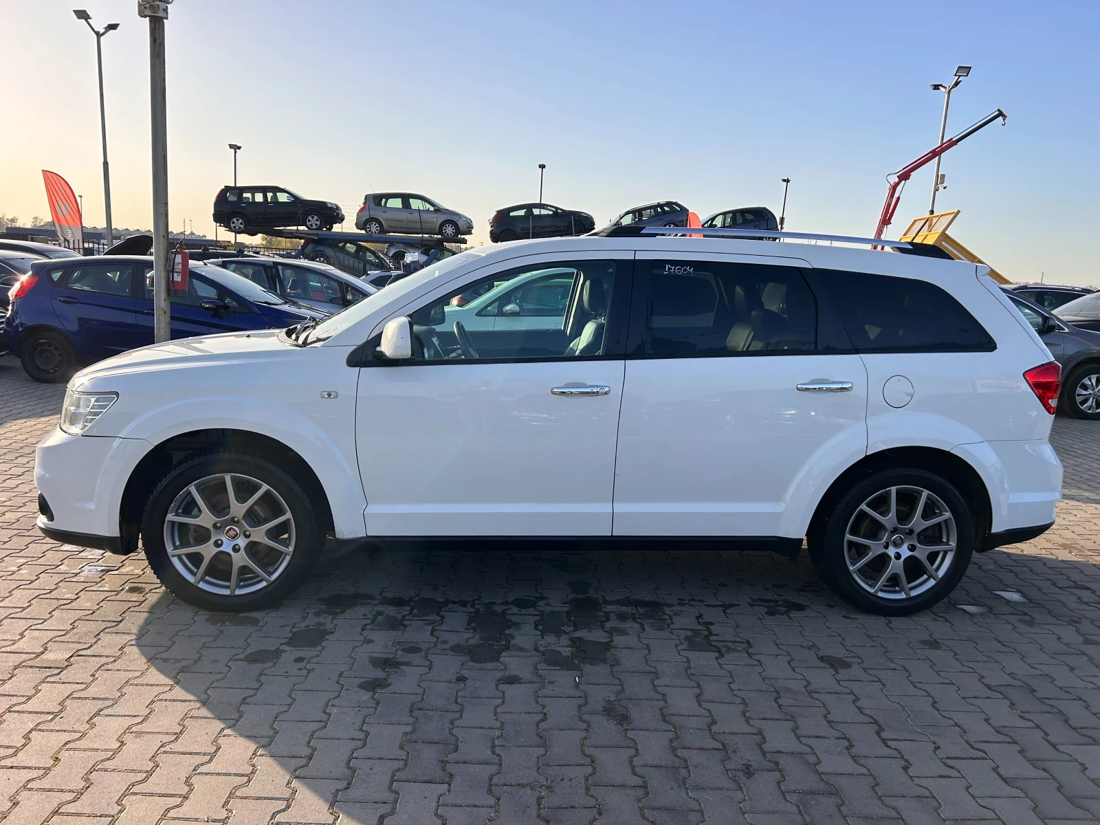 Fiat Freemont 2.0MJET 4X4 AVTOMAT/NAVI/KOJA 6+ 1  - изображение 9