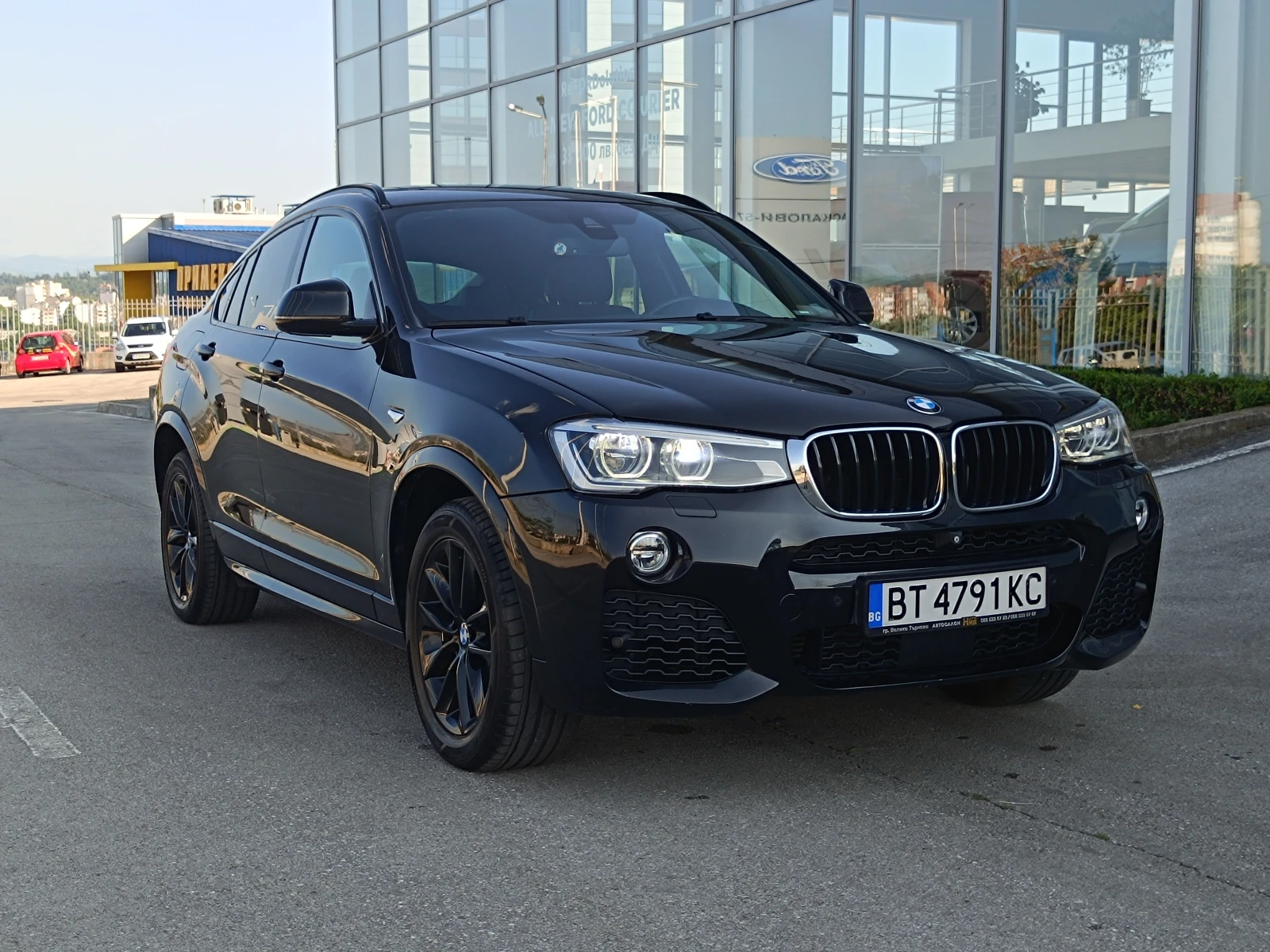 BMW X4 20d - изображение 3