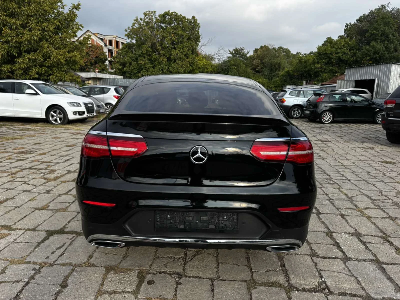 Mercedes-Benz GLC 250 * 4 MATIC * COUPE* AMG-LINC* CAM360* 9G* FULL*  - изображение 5