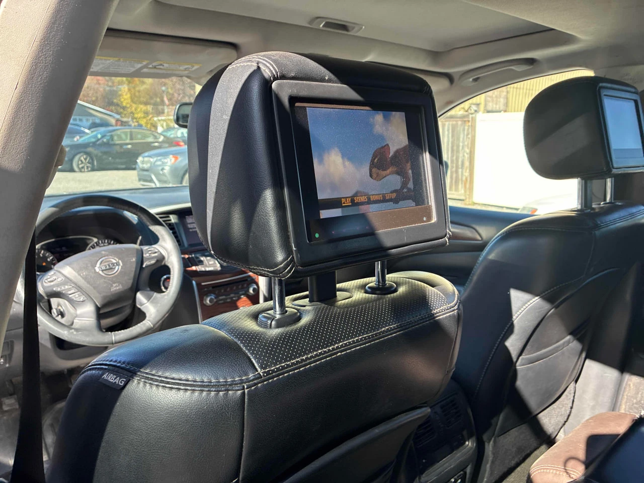 Nissan Pathfinder *  *    *   *  | Mobile.bg   12