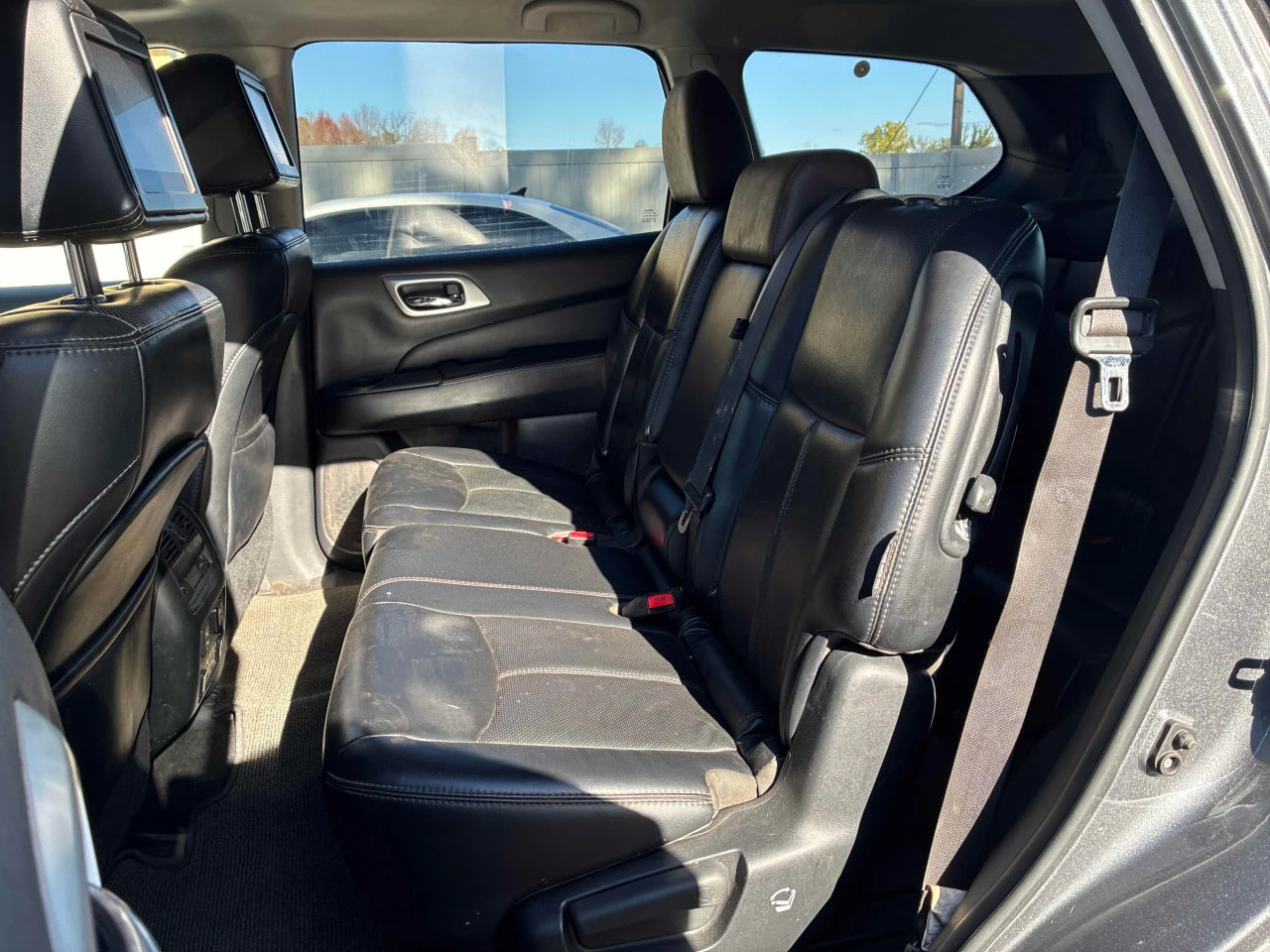 Nissan Pathfinder *  *    *   *  | Mobile.bg   14