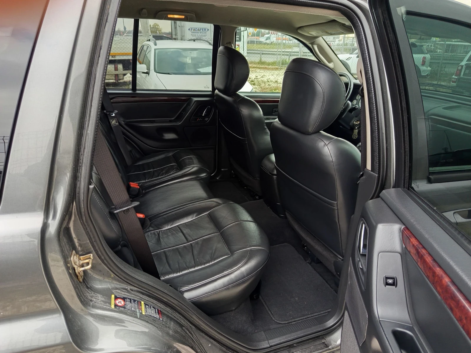 Jeep Grand cherokee 2.7cdi 163kc.4x4 LIMITED Италия  - изображение 10