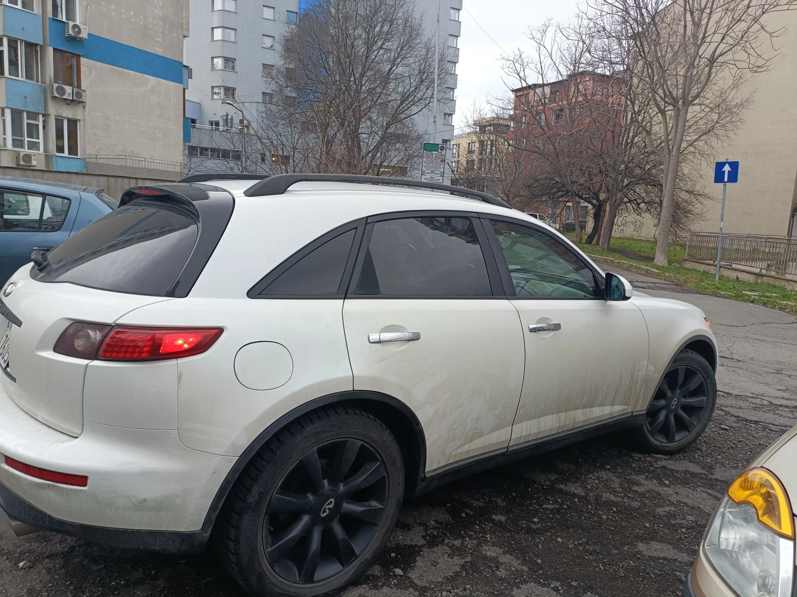 Infiniti Fx 35 ���/������/�������/4�4  | Mobile.bg � ����������� 4