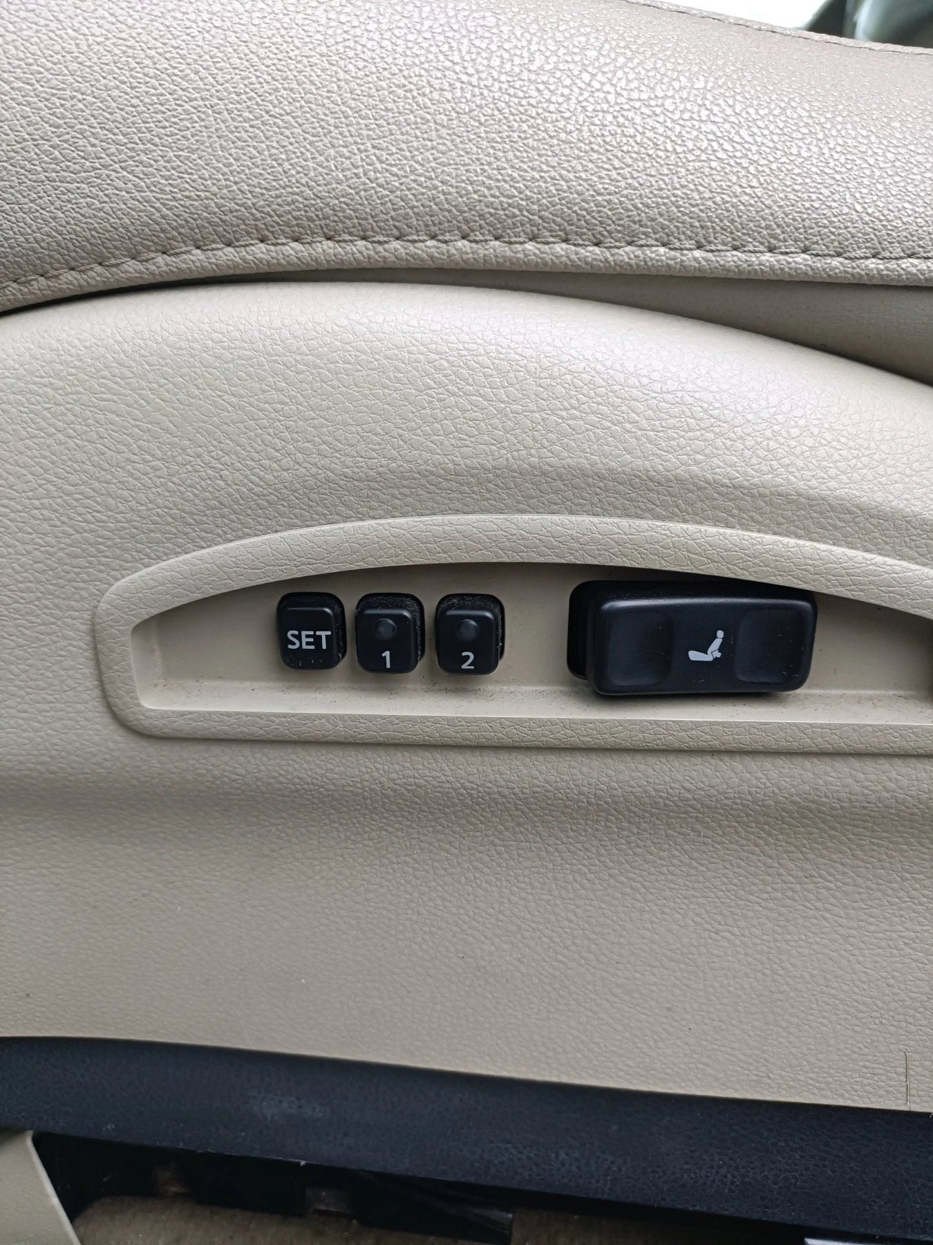 Infiniti Fx 35 ���/������/�������/4�4  | Mobile.bg � ����������� 7