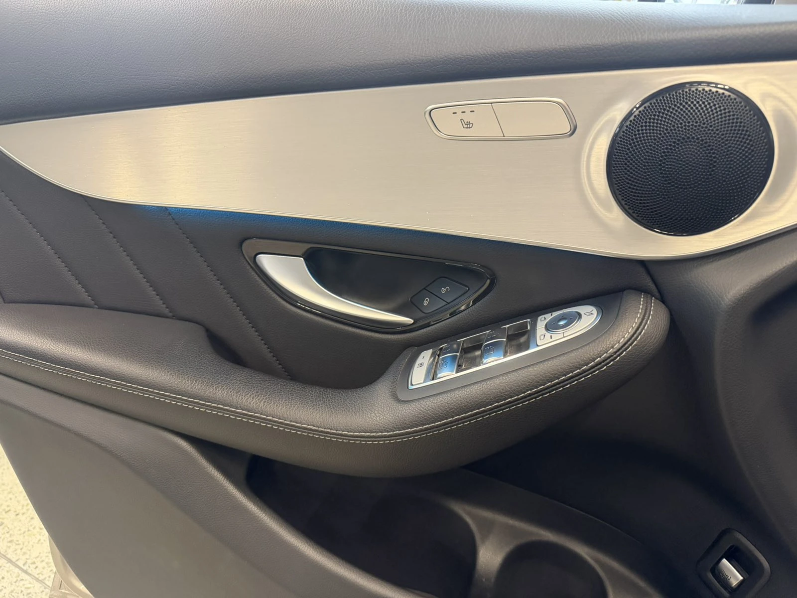 Mercedes-Benz GLC 220 AMG Line* 4matic* 9G | Mobile.bg � ����������� 14