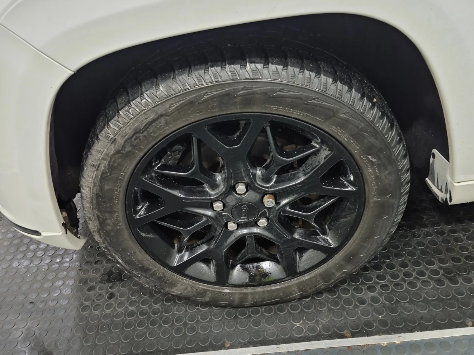 Jeep Grand cherokee LIMITED X * * 3.6 * * CARFAX * * АВТО КРЕДИТ * * , снимка 5 - Автомобили и джипове - 54184477