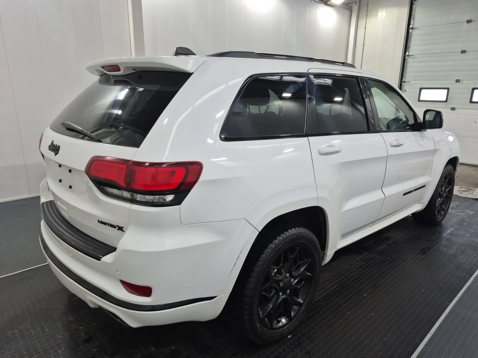 Jeep Grand cherokee LIMITED X * * 3.6 * * CARFAX * * АВТО КРЕДИТ * * , снимка 3 - Автомобили и джипове - 54184477