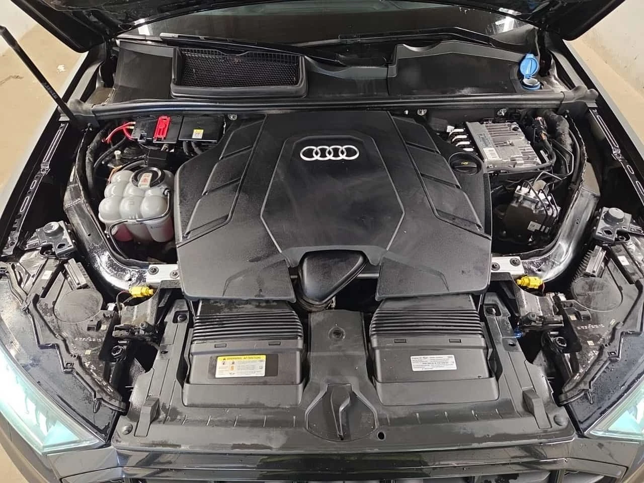 Audi Q7 TECHNIK  CARFAX, снимка 15 - Автомобили и джипове - 54413916