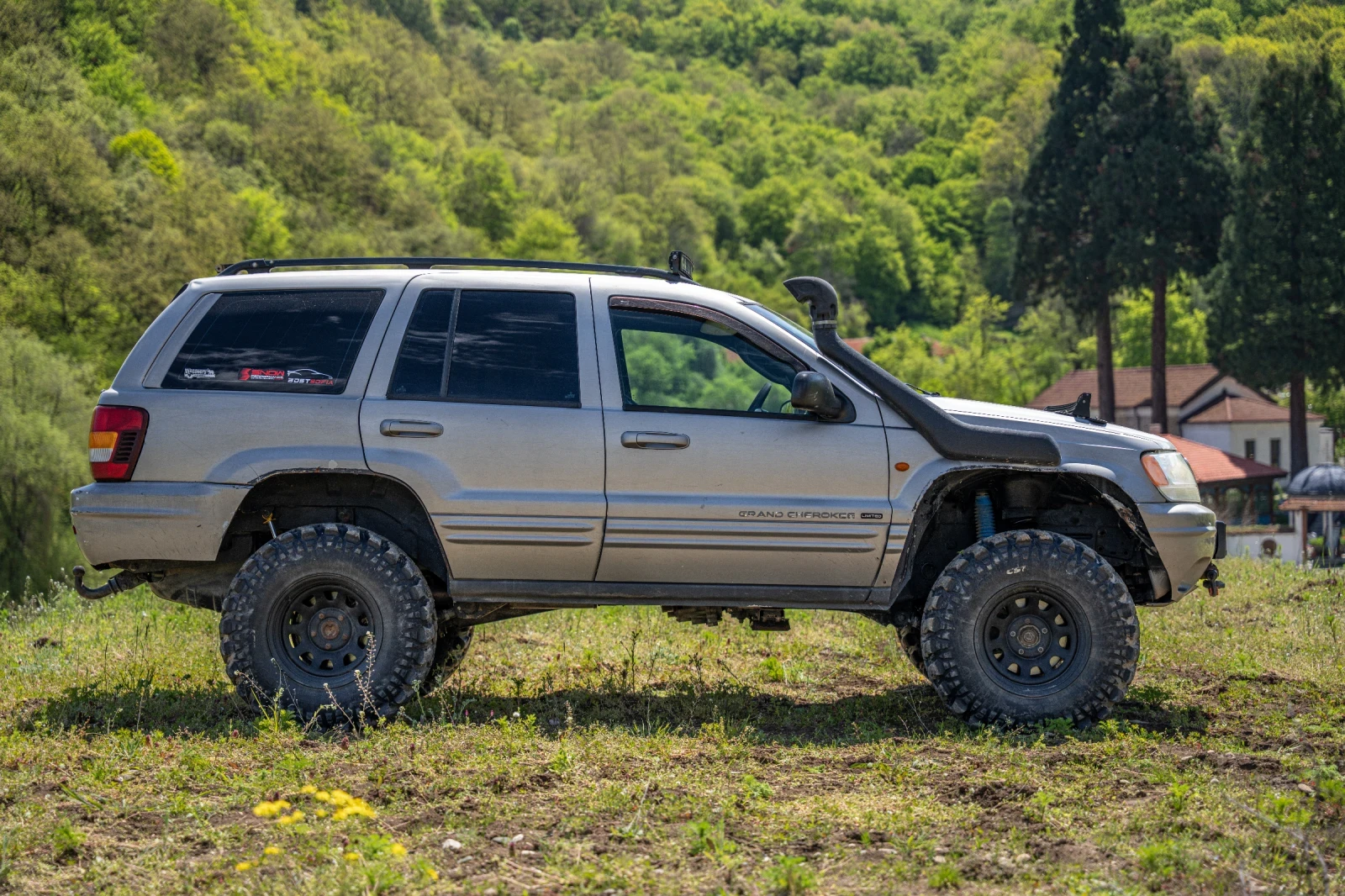 Jeep Grand cherokee Quadra Drive 2, 7дизел, снимка 4 - Автомобили и джипове - 54485623