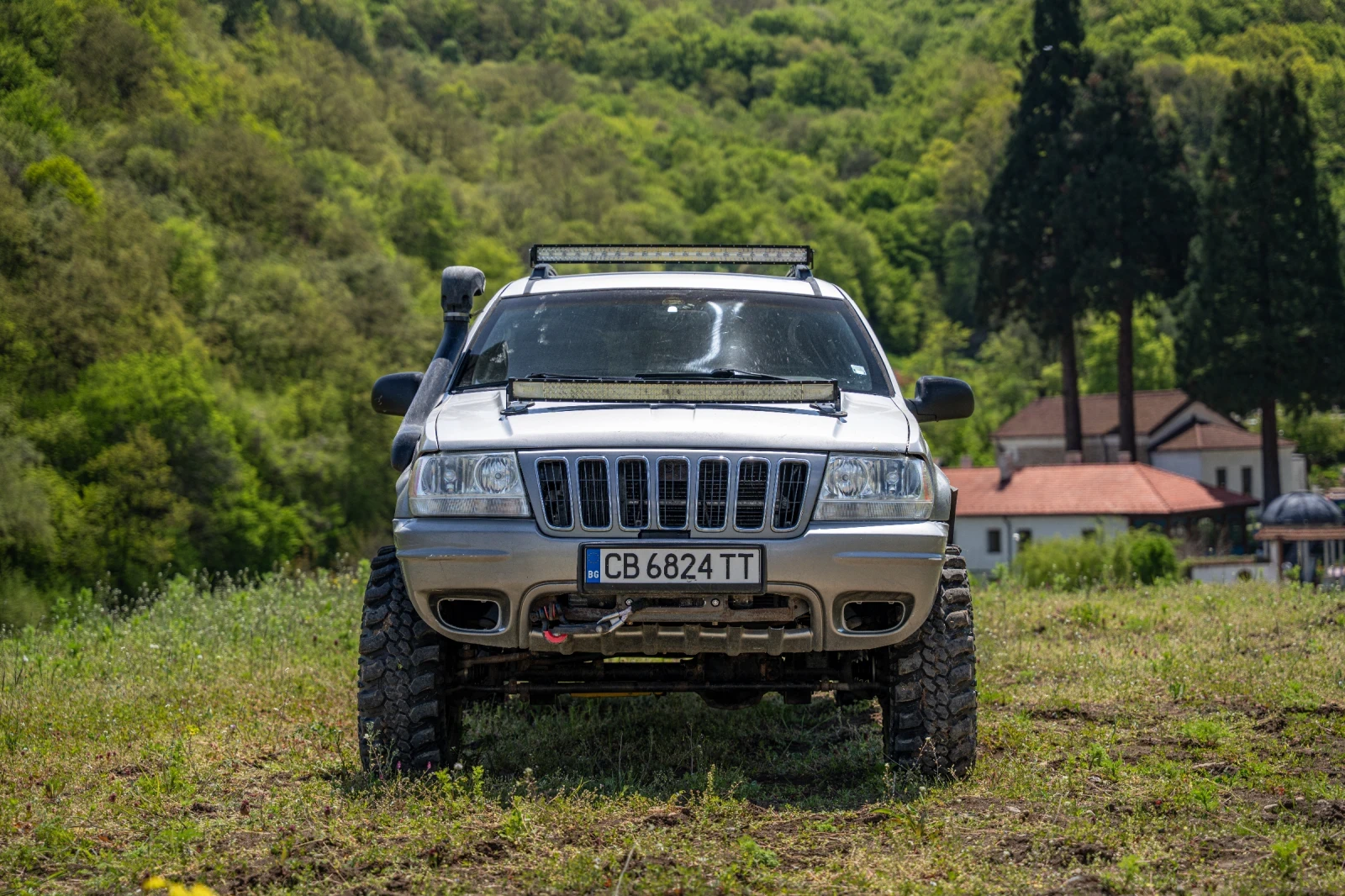 Jeep Grand cherokee Quadra Drive 2, 7дизел, снимка 2 - Автомобили и джипове - 54485623