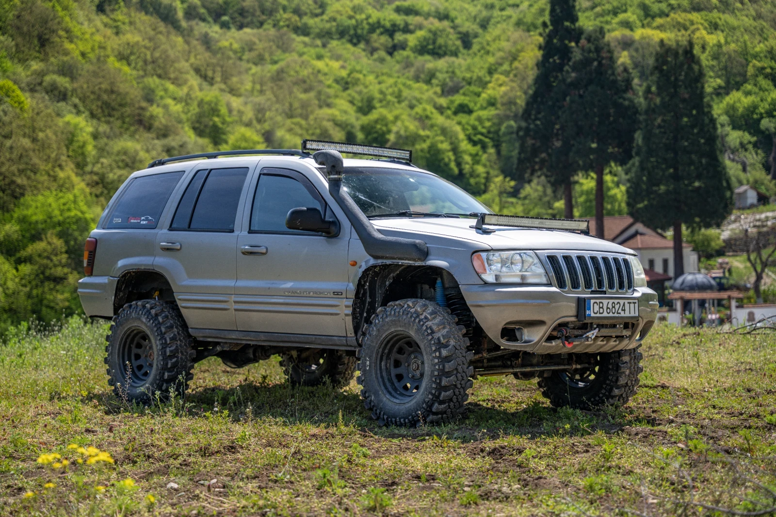 Jeep Grand cherokee Quadra Drive 2, 7дизел, снимка 3 - Автомобили и джипове - 54485623