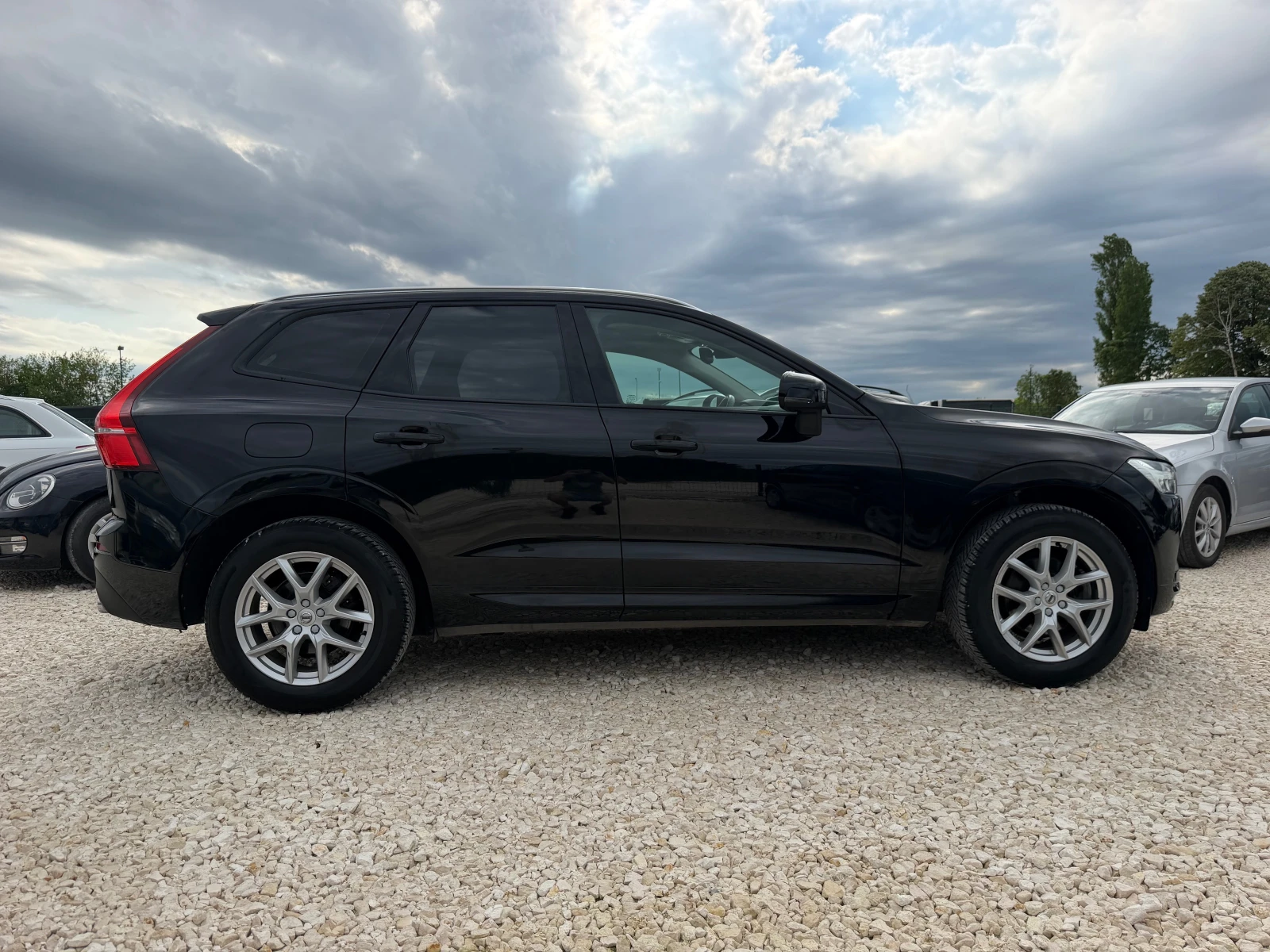 Volvo XC60 2.0D4 190 NAVI KOJA LINE ASST, снимка 7 - Автомобили и джипове - 54702450