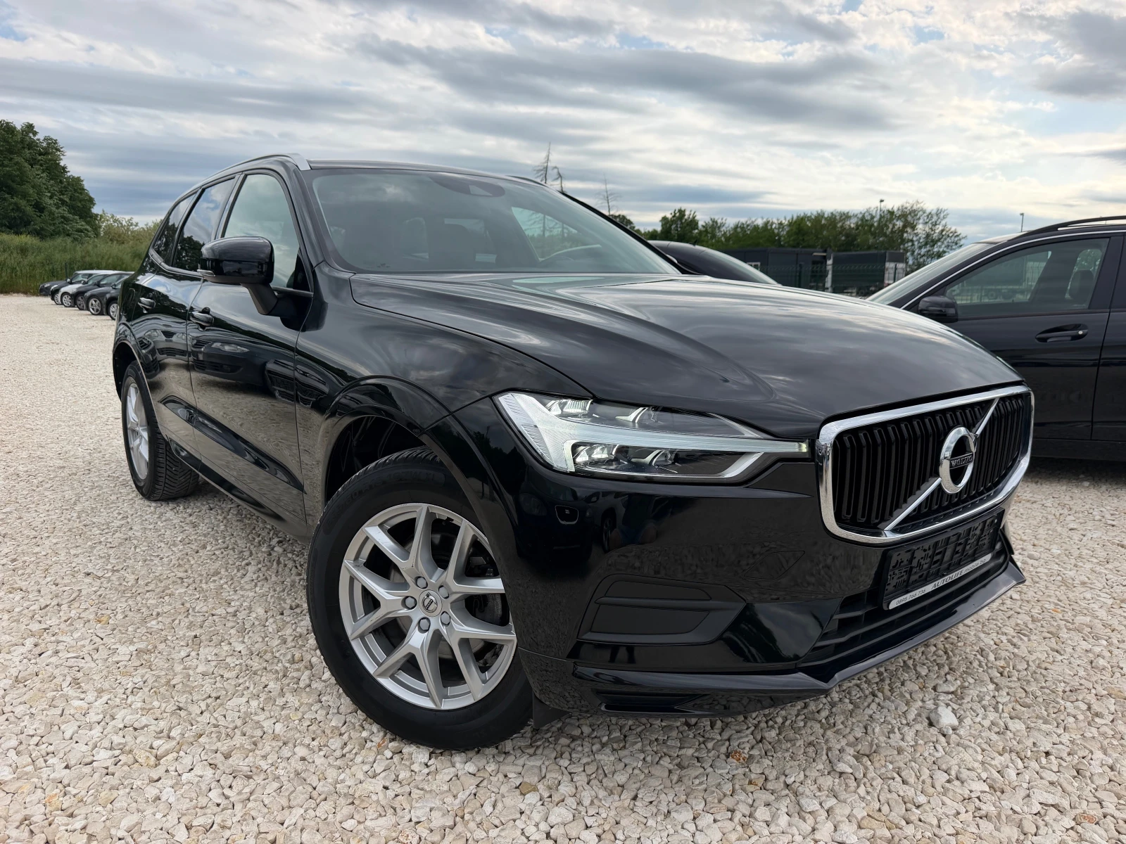 Volvo XC60 2.0D4 190 NAVI KOJA LINE ASST, снимка 3 - Автомобили и джипове - 54702450