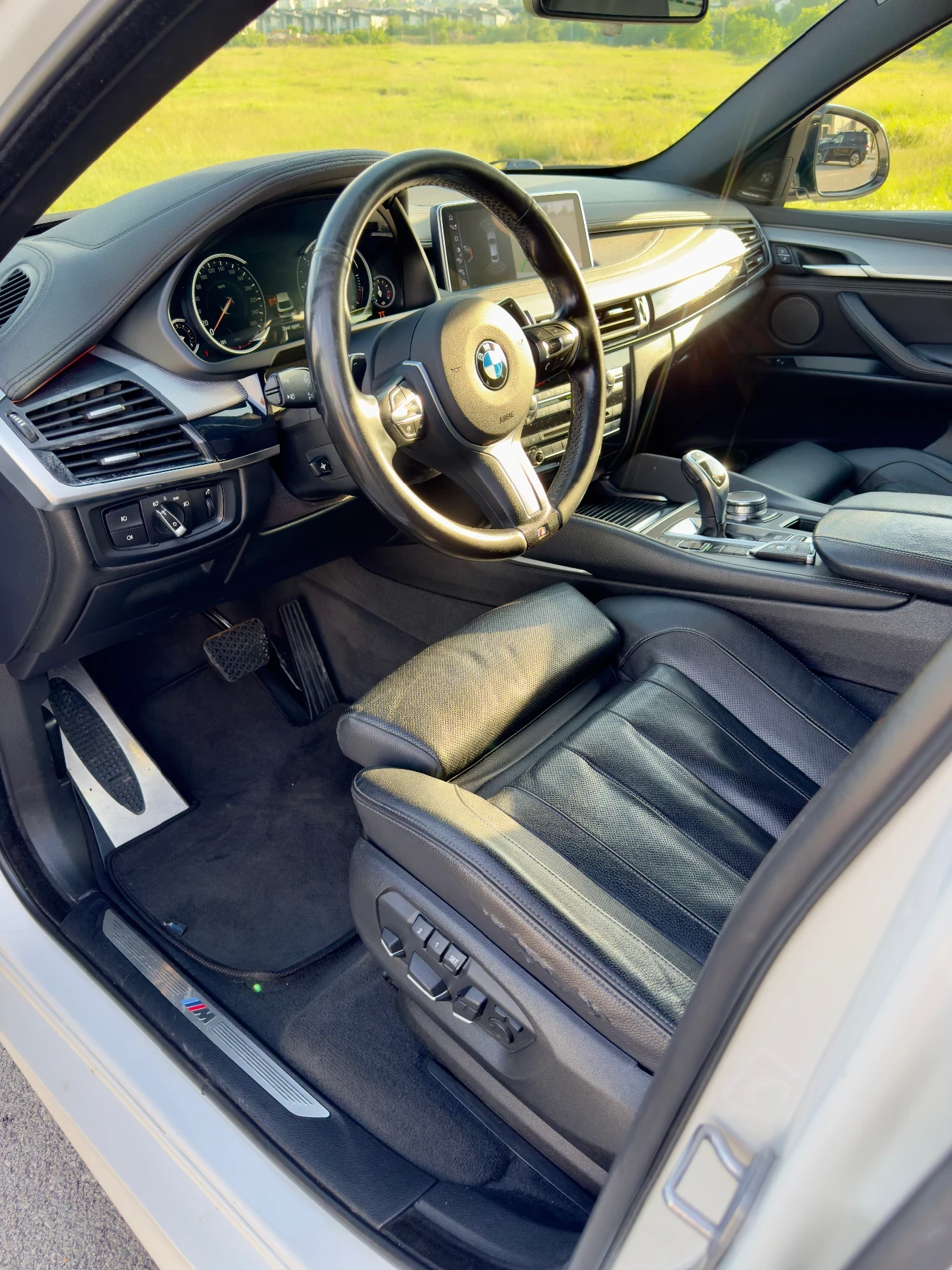 BMW X6 xDrive40d M Sport, снимка 11 - Автомобили и джипове - 54795476