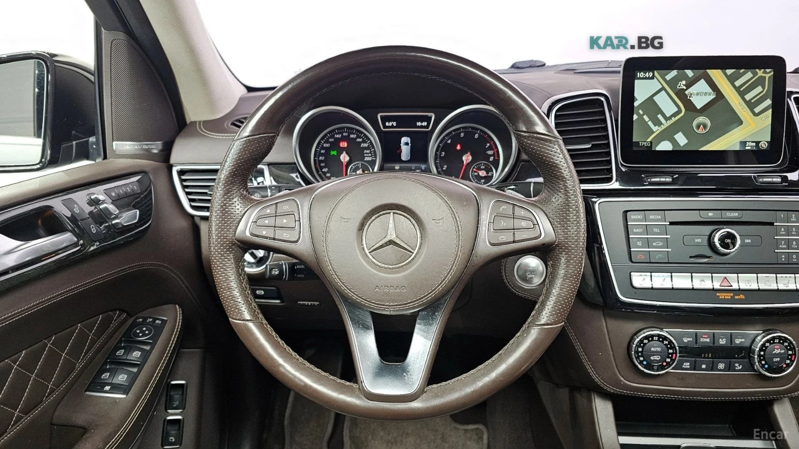 Mercedes-Benz GLS 500 4MATIC/360 VIEW/LANE DEPARTURE, снимка 9 - Автомобили и джипове - 54827860