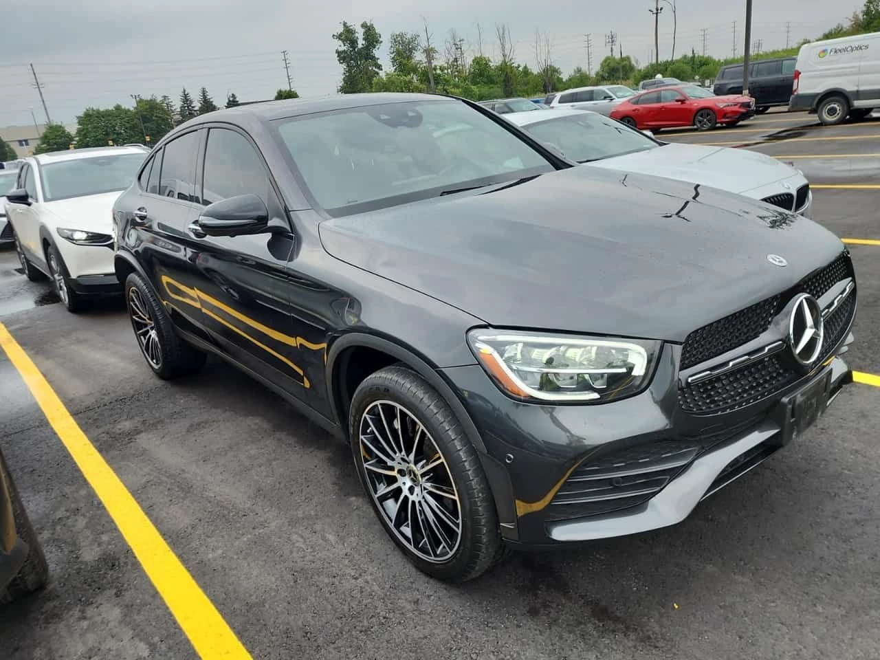 Mercedes-Benz GLC 300 COUPE * CARFAX * БЕЗ ПЪРВОНАЧАЛНА ВНОСКА, снимка 2 - Автомобили и джипове - 55404495