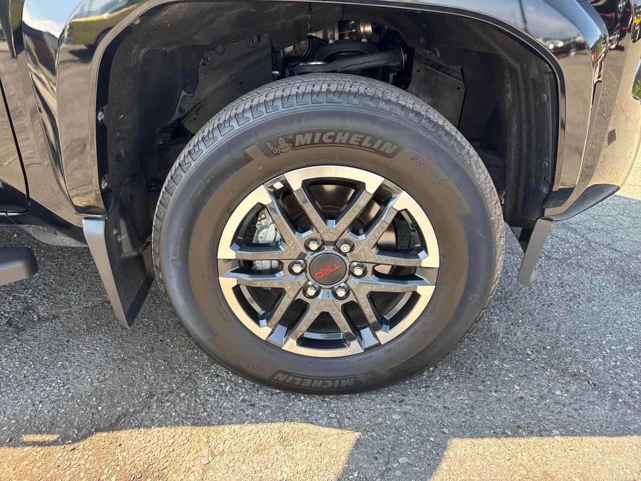 Toyota Tacoma 4x4 Double Cab Manual SB| JBL| PANO| DISS| 2 КЛЮЧА, снимка 6 - Автомобили и джипове - 55404696