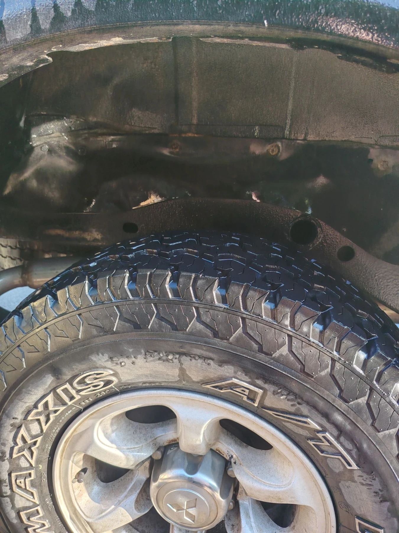 Mitsubishi L200, снимка 4 - Автомобили и джипове - 55900015