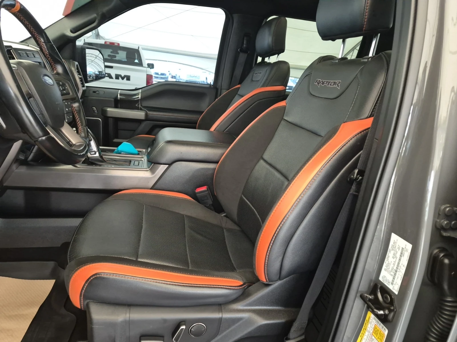 Ford F150 RAPTOR 4X4 * KРАЙНА ЦЕНА* , снимка 7 - Автомобили и джипове - 56289408