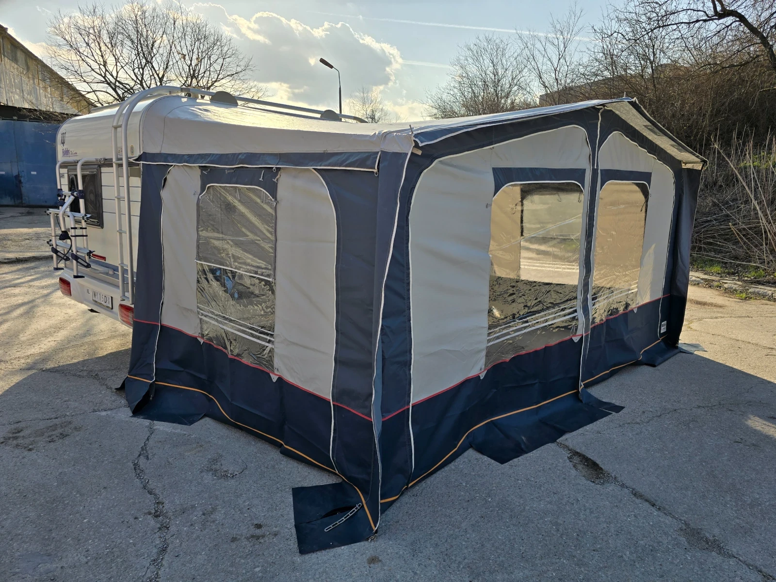 �������� Hobby 10 | Mobile.bg � ����������� 14