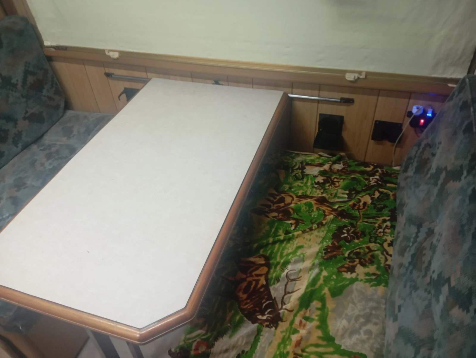 Кемпер Peugeot PILOTE, снимка 6 - Каравани и кемпери - 53767485