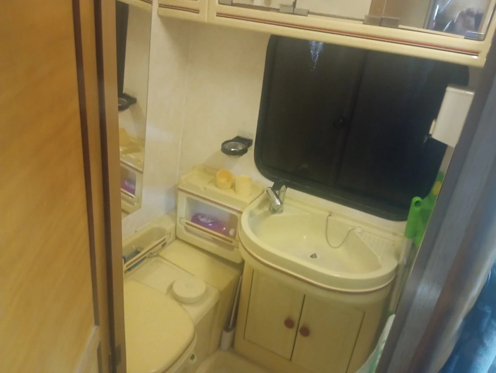 Кемпер Peugeot PILOTE, снимка 7 - Каравани и кемпери - 53767485