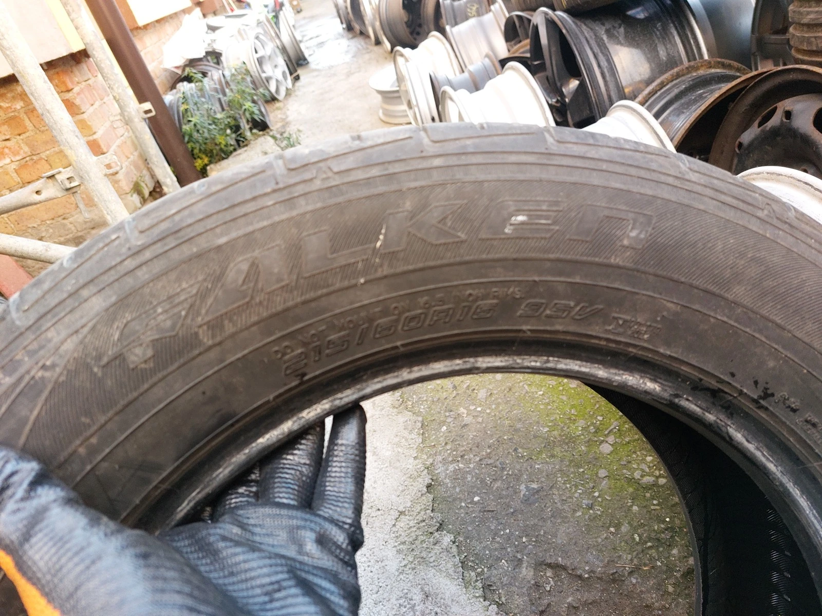 ���� 215/60R16 | Mobile.bg � ����������� 8