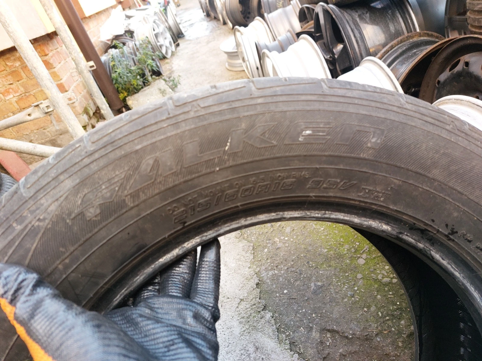 ���� 215/60R16 | Mobile.bg � ����������� 7