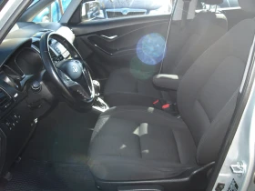 Hyundai Ix20 1.6* CRDI* 116кс* КЛИМАТРОНИК* , снимка 7