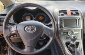 Toyota Auris 1.33 VVT-i, снимка 8