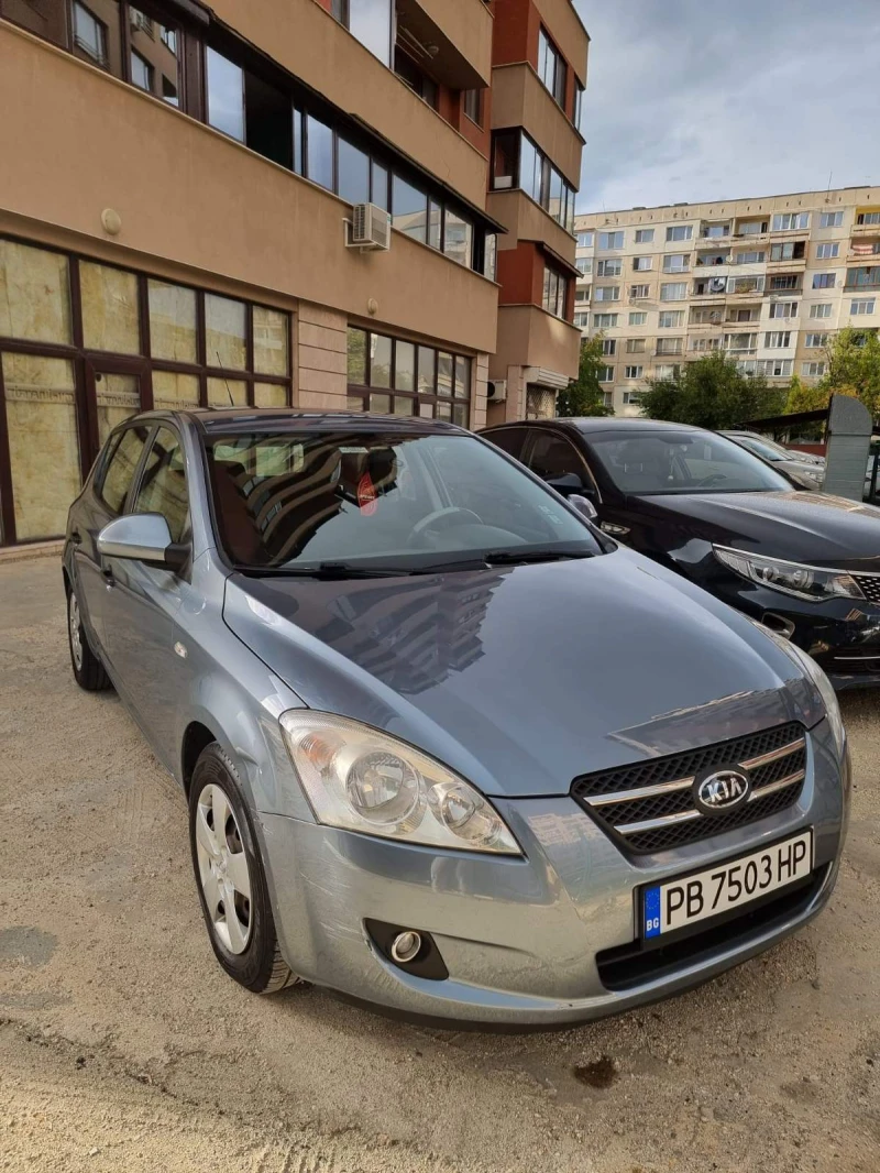 Kia Ceed, снимка 1 - Автомобили и джипове - 47486359