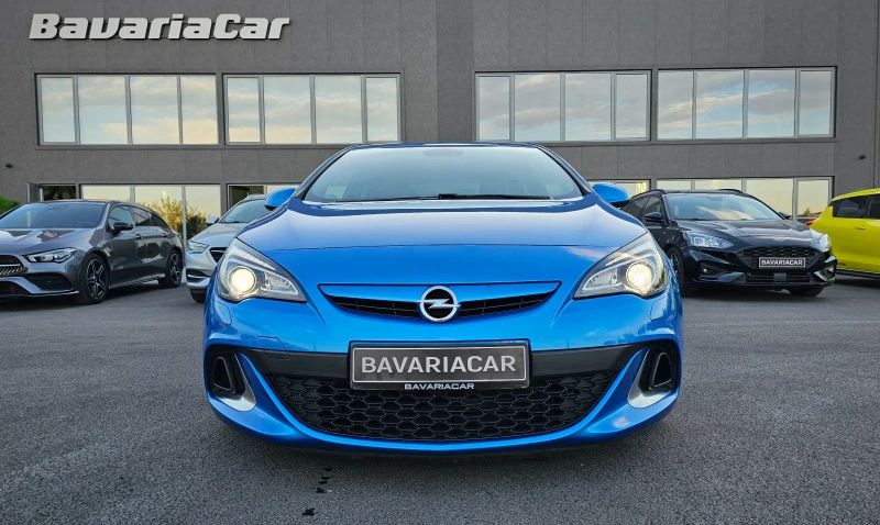 Opel Astra GTC OPC 2, 0 Turbo 280PS* Recaro* 19&#34;* Bi-Xeno, снимка 3 - Автомобили и джипове - 47513932