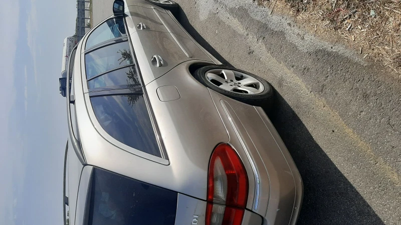 Mercedes-Benz E 320 320, снимка 10 - Автомобили и джипове - 47737884