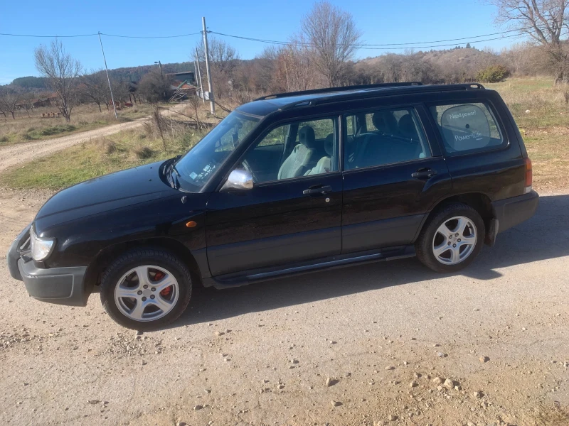 Subaru Forester, снимка 3 - Автомобили и джипове - 47901355