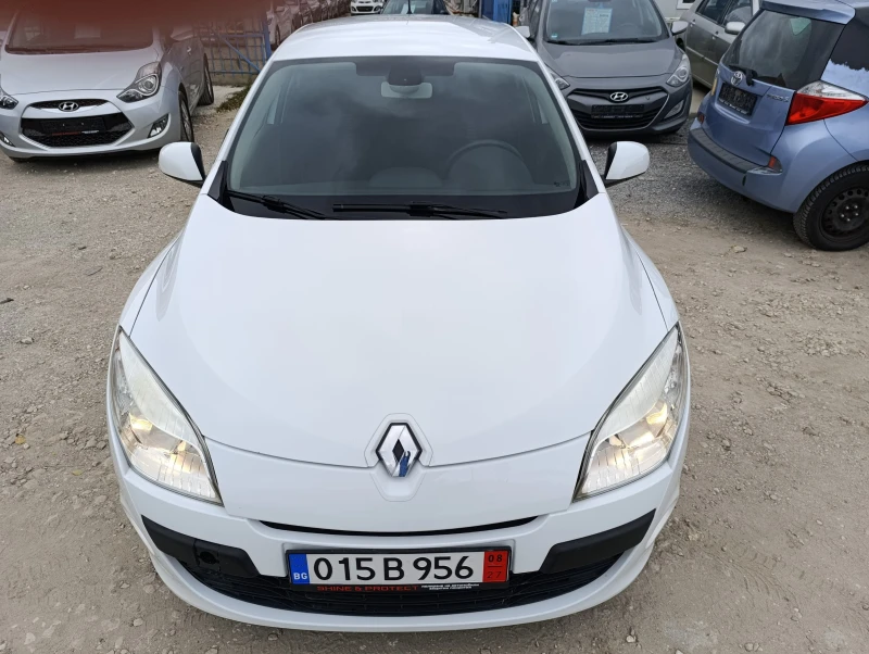 Renault Megane 1.6i ШВЕЙЦАРИЯ, снимка 5 - Автомобили и джипове - 47903155