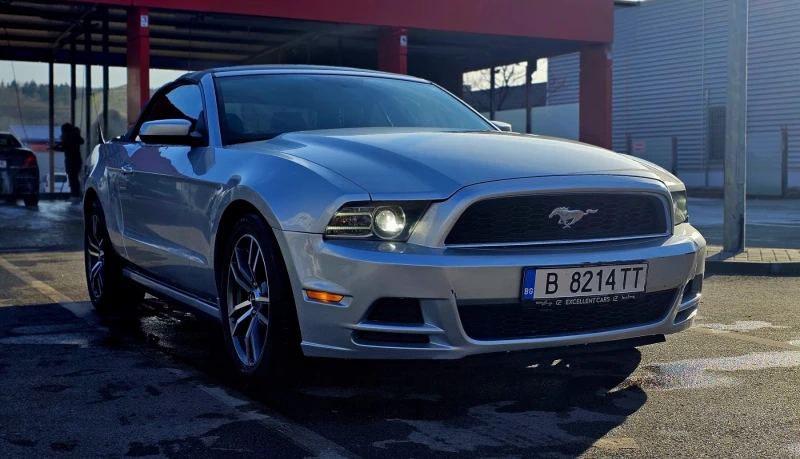 Ford Mustang 3.7 V6, снимка 1 - Автомобили и джипове - 49088190